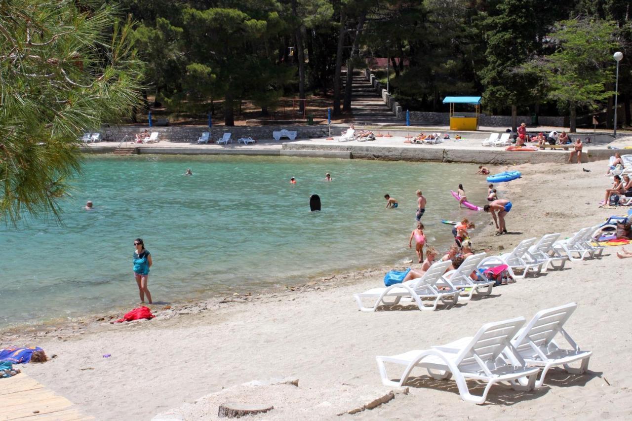 Apartments By The Sea Mali Losinj Exterior photo
