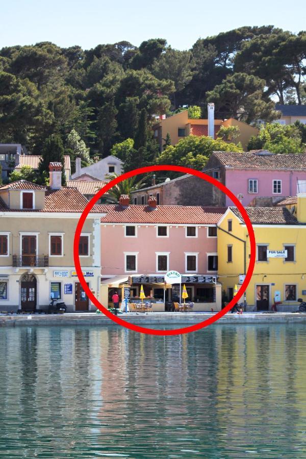 Apartments By The Sea Mali Losinj Exterior photo